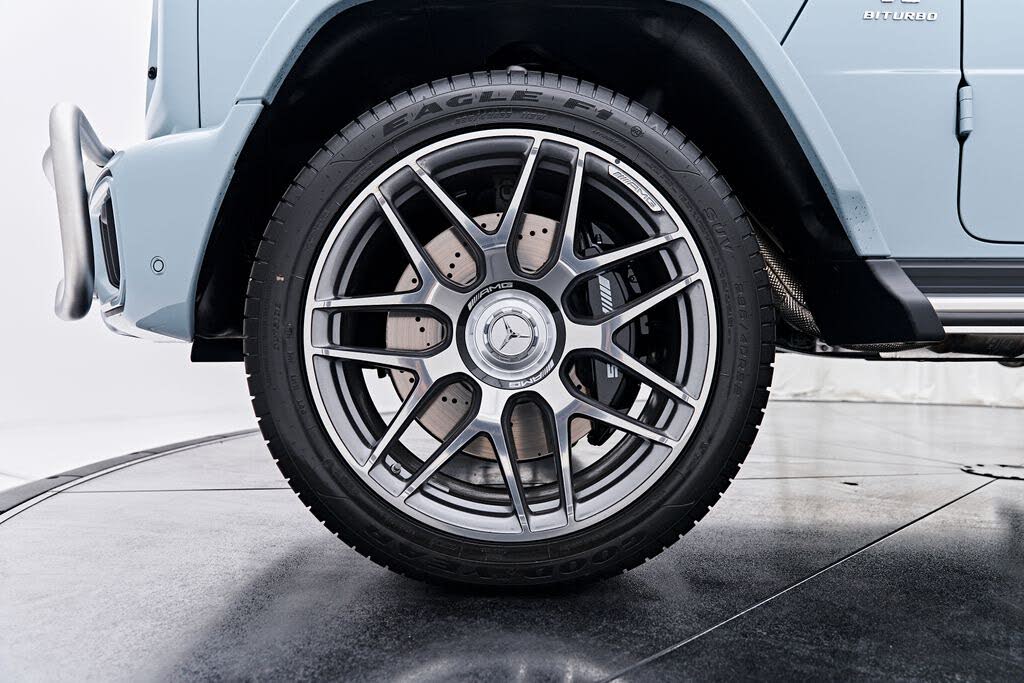 2027 Mercedes-Benz G-Class AMG G 63 4MATIC photo 3 of 24