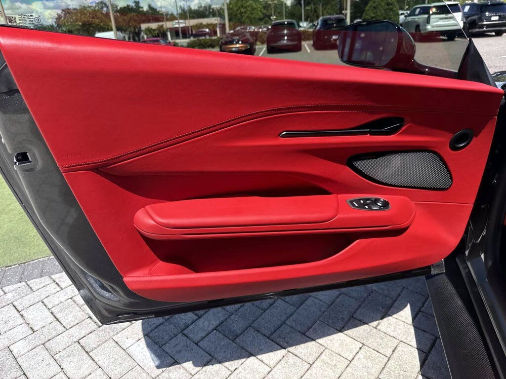 2026 Aston Martin Vantage Roadster RWD photo 22