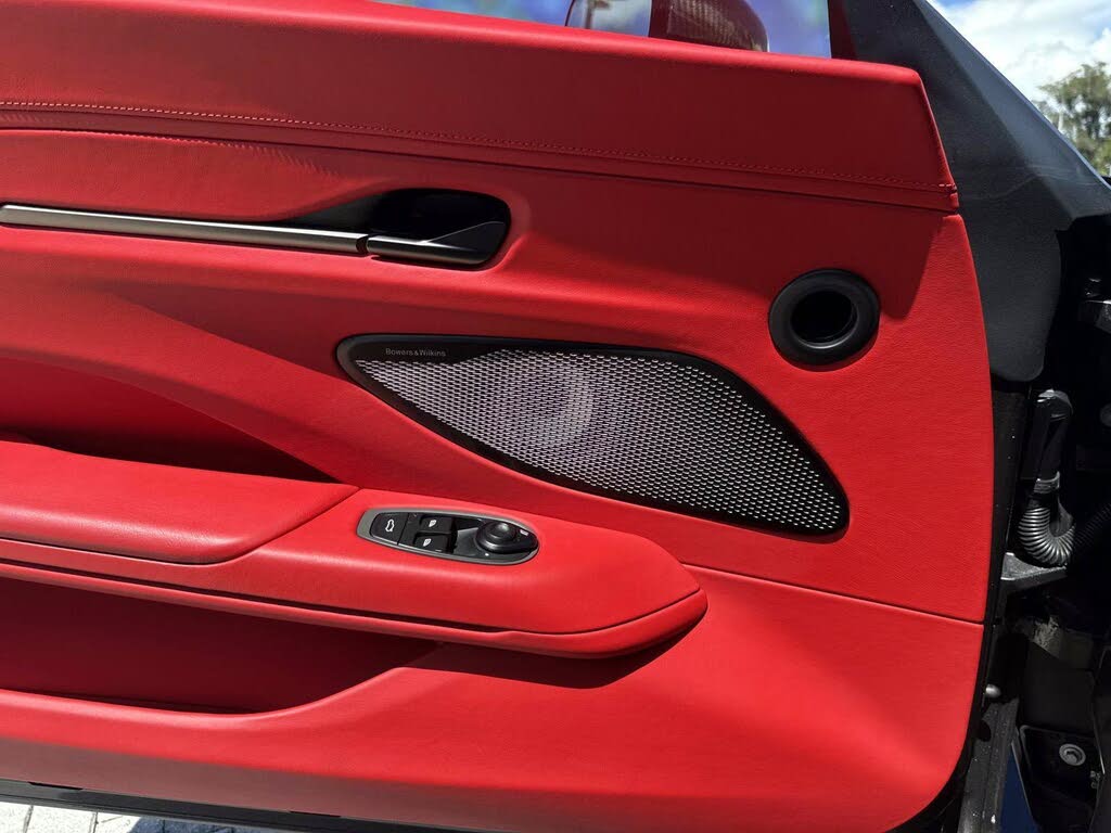 2026 Aston Martin Vantage Roadster RWD photo 23