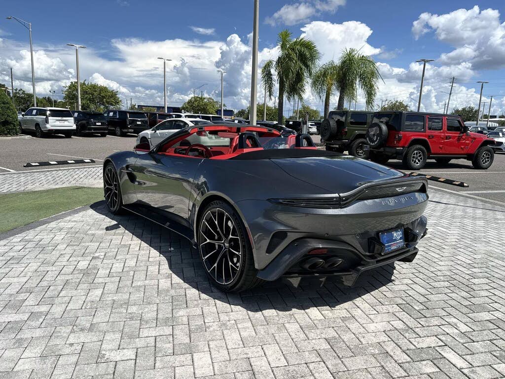 2026 Aston Martin Vantage Roadster RWD photo 4