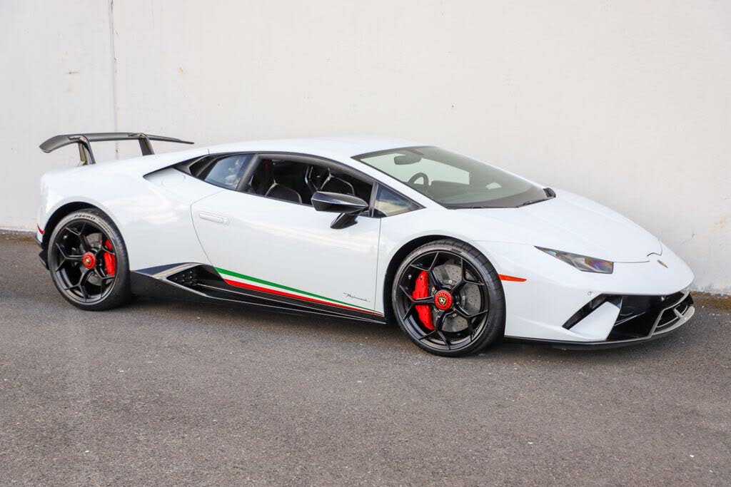 2018 Lamborghini Huracan LP 640-4 Performante Coupe AWD