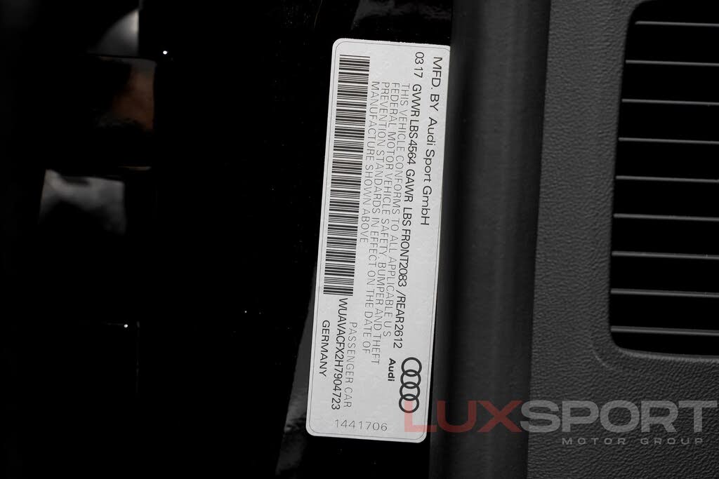 2017 Audi R8 quattro V10 Spyder AWD photo 24 of 24