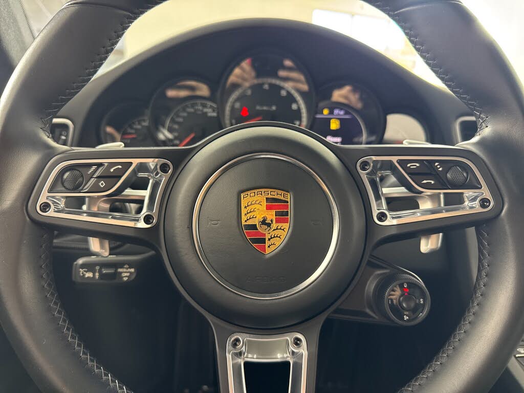 2019 Porsche 911 Turbo S Coupe AWD photo 23 of 24