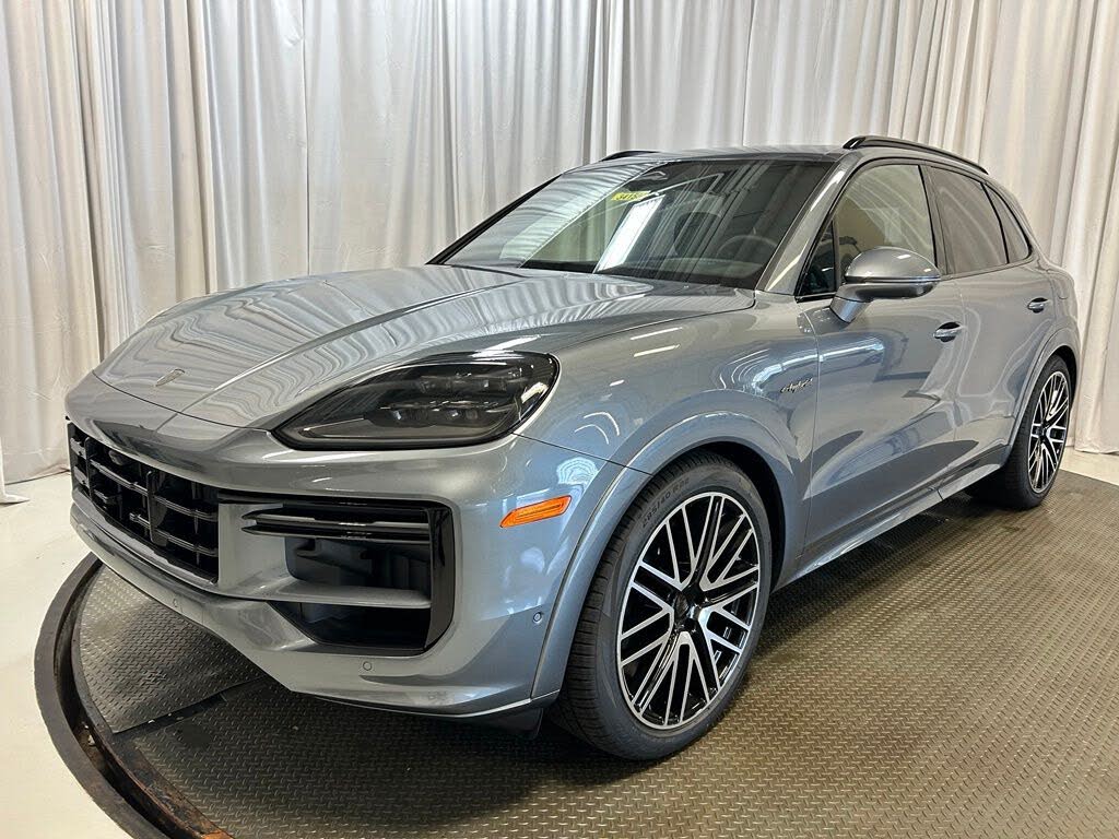 2026 Porsche Cayenne Turbo GT AWD
