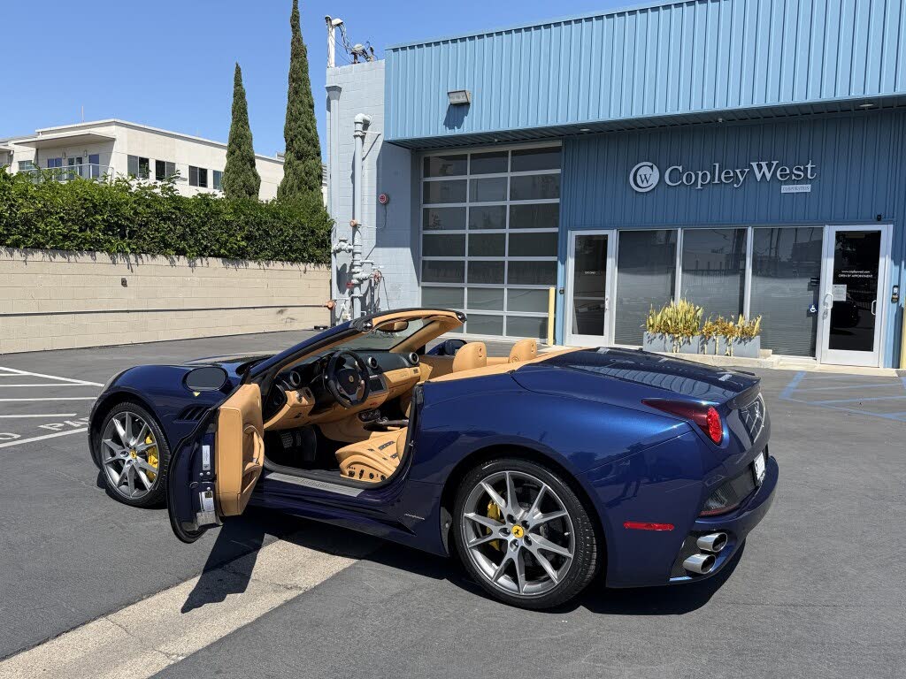 2012 Ferrari California Roadster photo 5