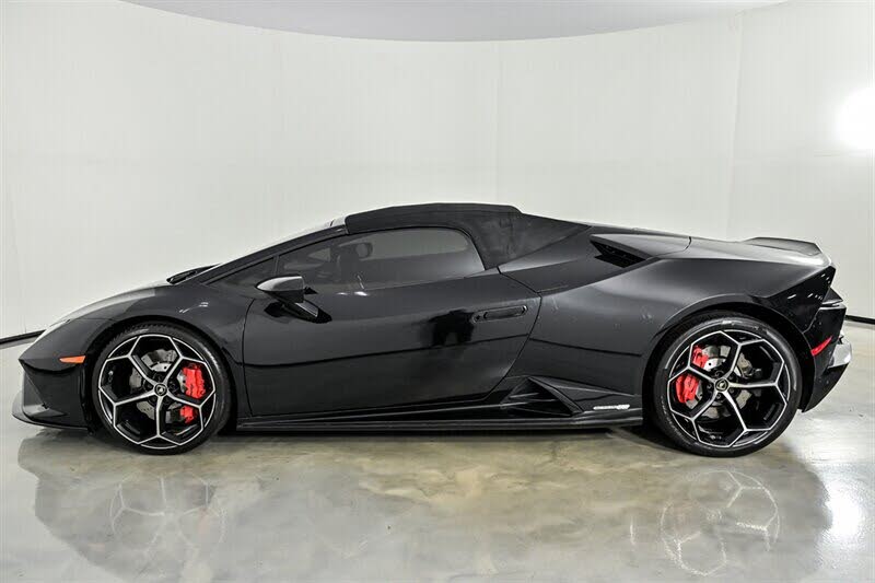 2020 Lamborghini Huracan LP 610-2 EVO Spyder Convertible RWD photo 12 of 24