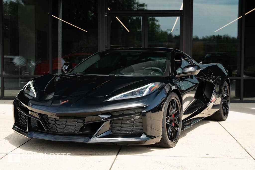 2023 Chevrolet Corvette Z06 3LZ Coupe RWD photo 7