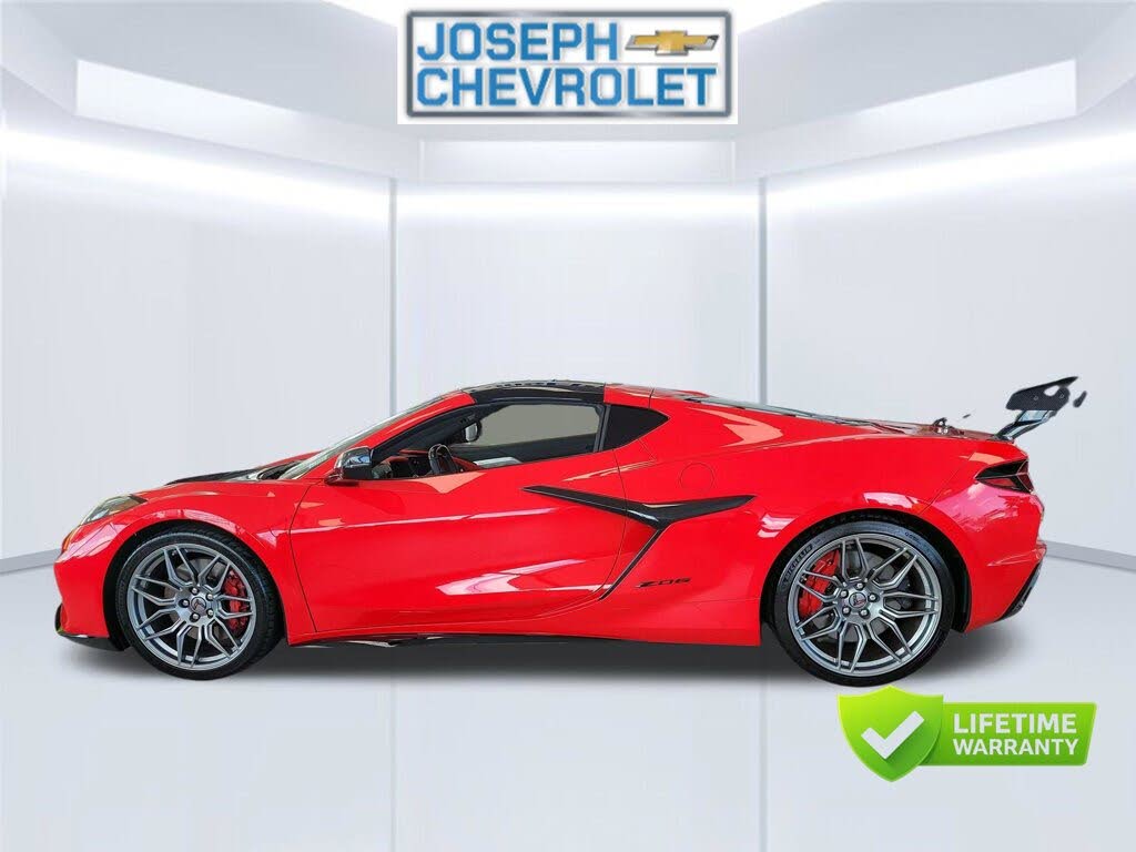 2026 Chevrolet Corvette Z06 3LZ Coupe RWD photo 4