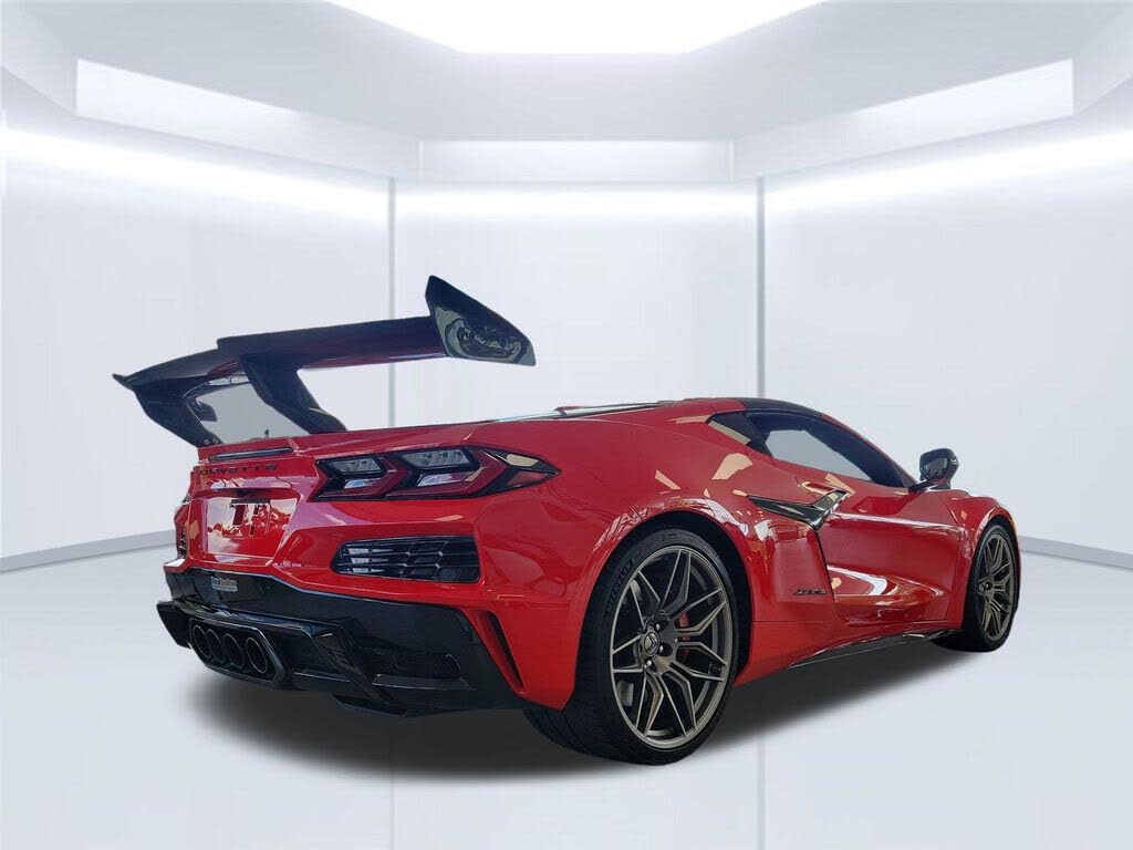 2026 Chevrolet Corvette Z06 3LZ Coupe RWD photo 8