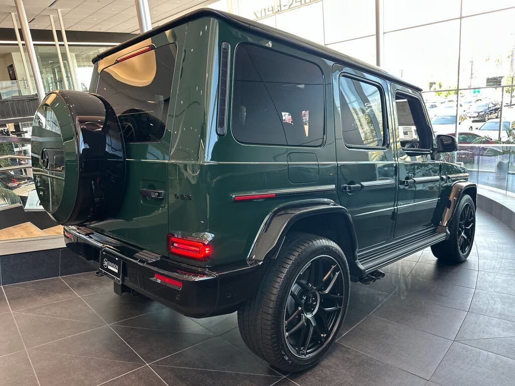 2027 Mercedes-Benz G-Class AMG G 63 4MATIC photo 2