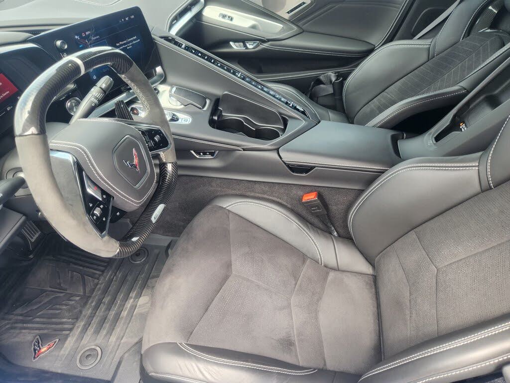 2025 Chevrolet Corvette Z06 3LZ Coupe RWD photo 12