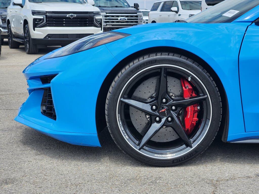 2025 Chevrolet Corvette Z06 3LZ Coupe RWD photo 9