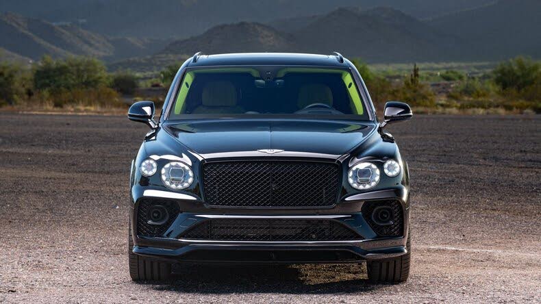 2022 Bentley Bentayga Speed AWD photo 2
