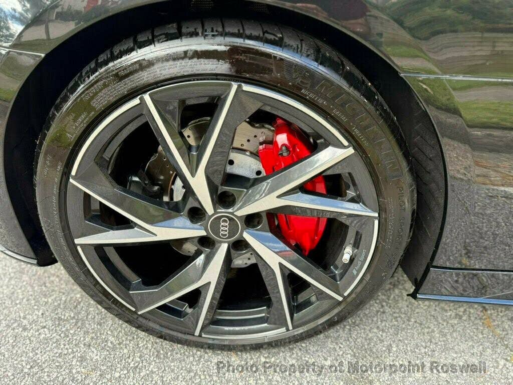 2023 Audi R8 V10 Performance Coupe RWD photo 20 of 22