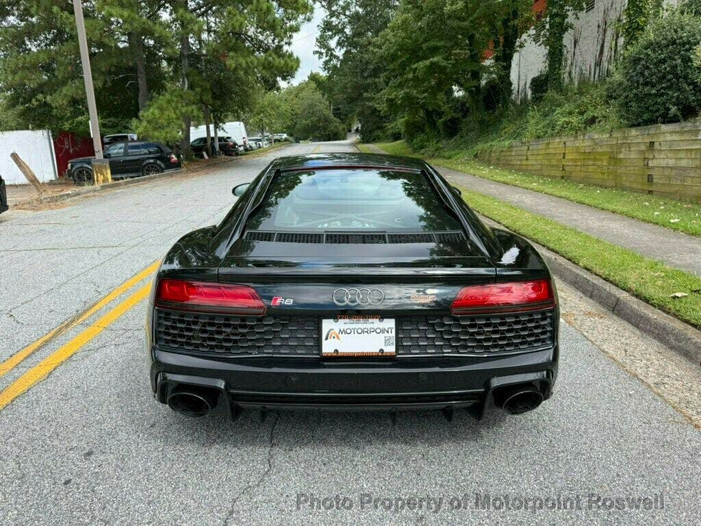 2023 Audi R8 V10 Performance Coupe RWD photo 5 of 22