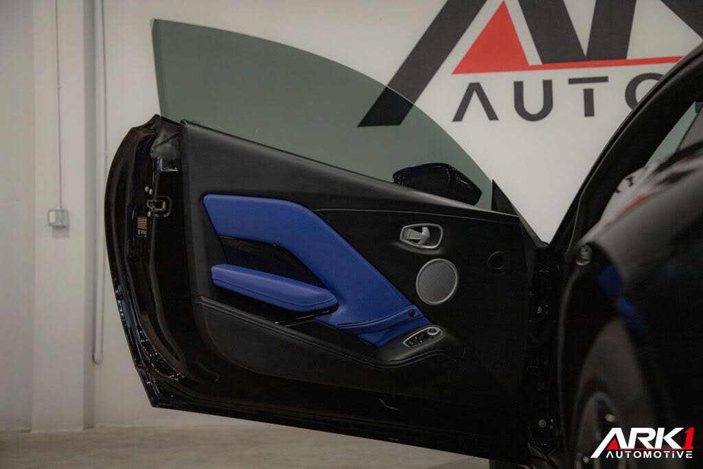 2020 Aston Martin Vantage RWD photo 13