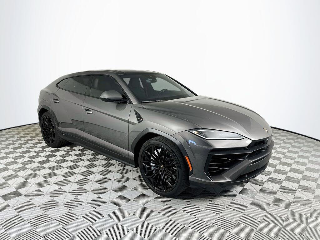 2025 Lamborghini Urus SE AWD