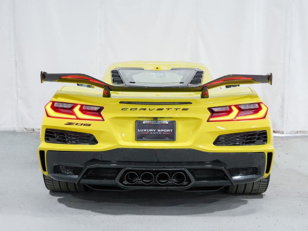 2023 Chevrolet Corvette Z06 3LZ Coupe RWD photo 4