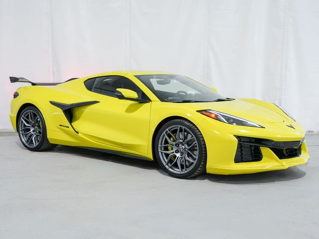 2023 Chevrolet Corvette Z06 3LZ Coupe RWD photo 8