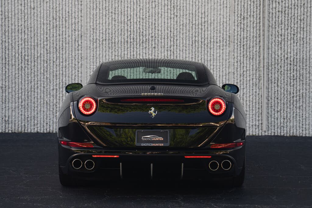 2017 Ferrari California T Roadster photo 13