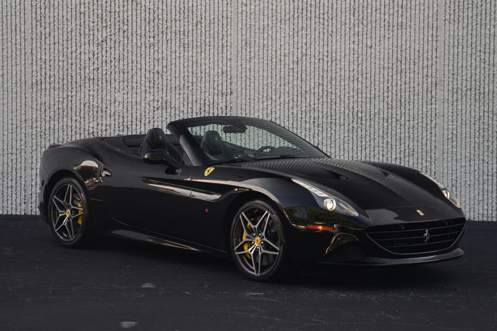 2017 Ferrari California T Roadster photo 4