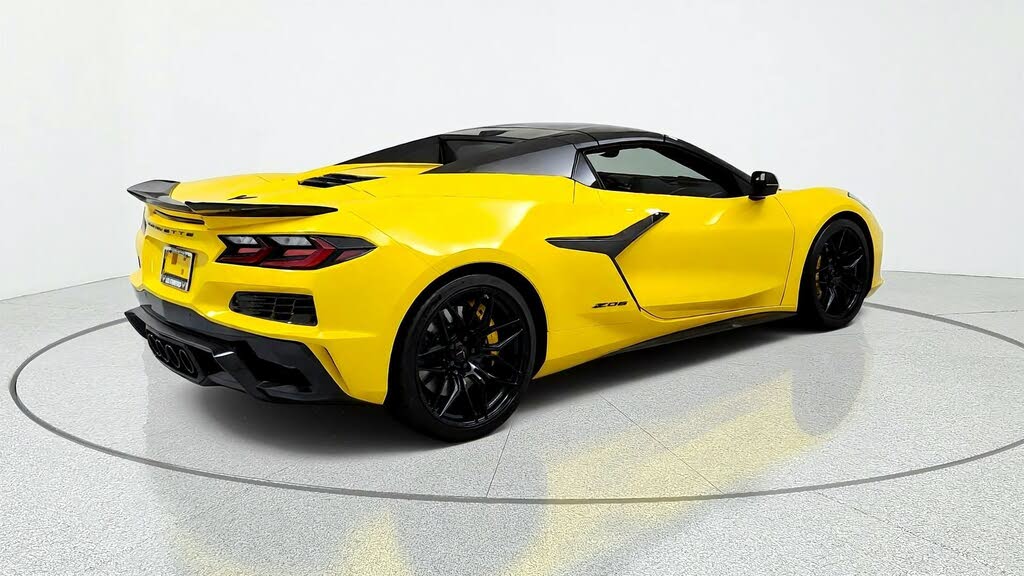 2025 Chevrolet Corvette Z06 2LZ Convertible RWD photo 5