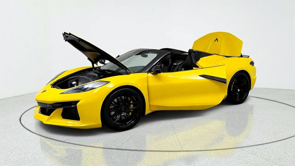 2025 Chevrolet Corvette Z06 2LZ Convertible RWD photo 9