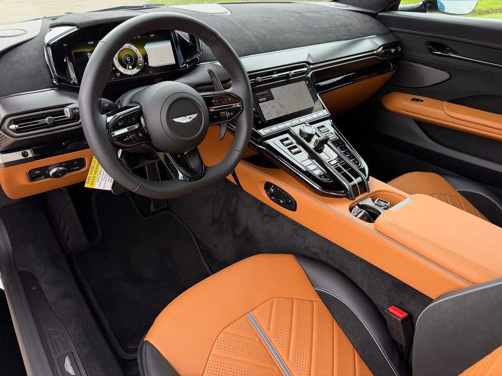 2026 Aston Martin Vantage S Coupe RWD photo 3