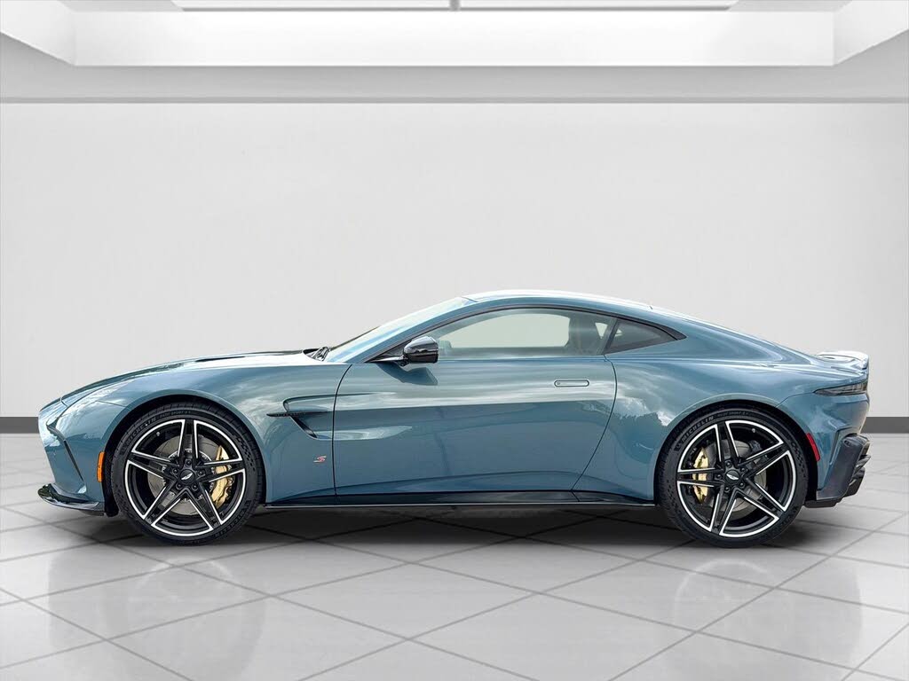 2026 Aston Martin Vantage S Coupe RWD photo 8