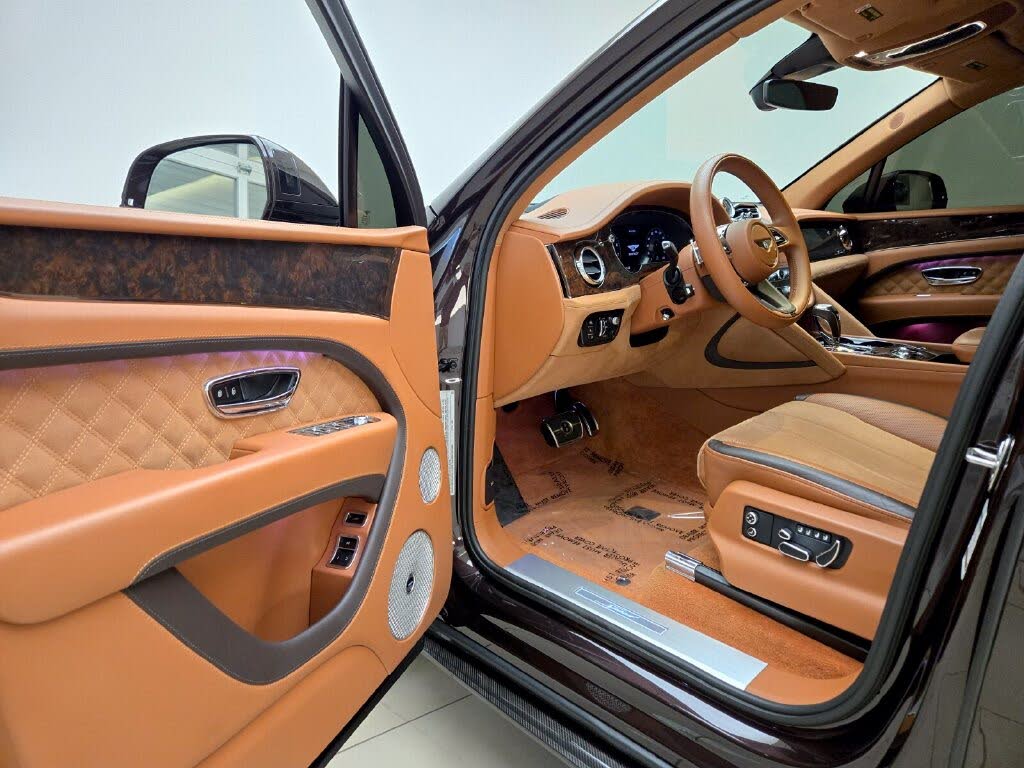 2023 Bentley Bentayga Speed AWD photo 14