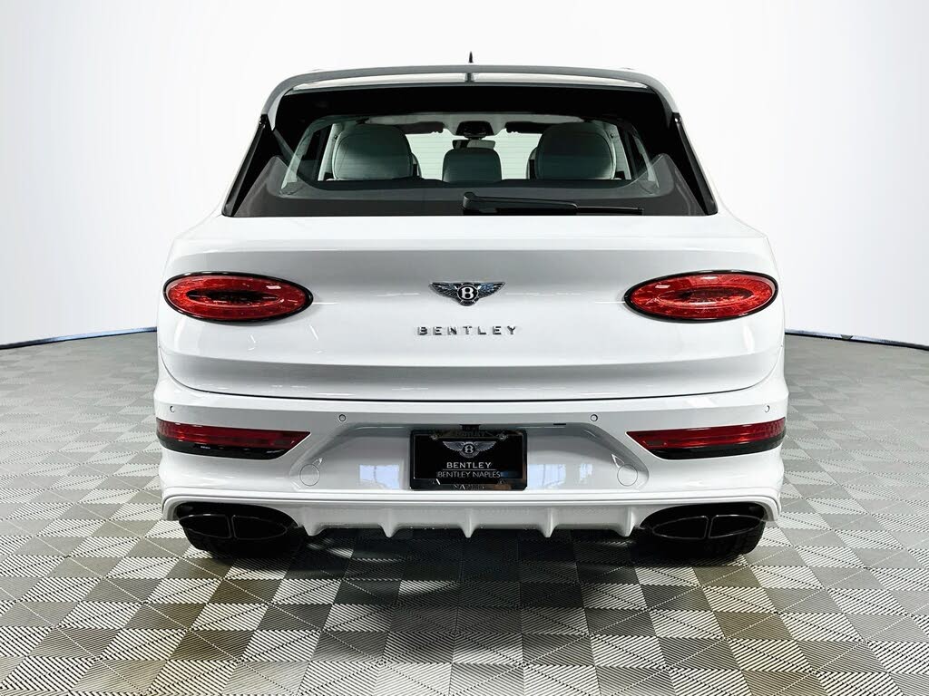 2023 Bentley Bentayga Azure V8 AWD photo 10
