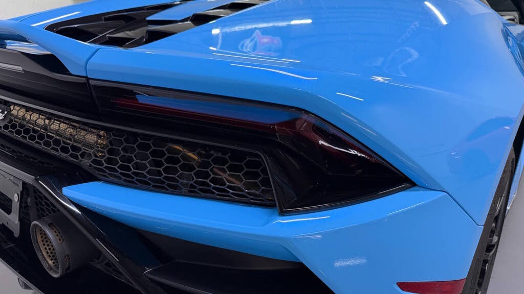 2020 Lamborghini Huracan LP 610-2 EVO Spyder Convertible RWD photo 15 of 24