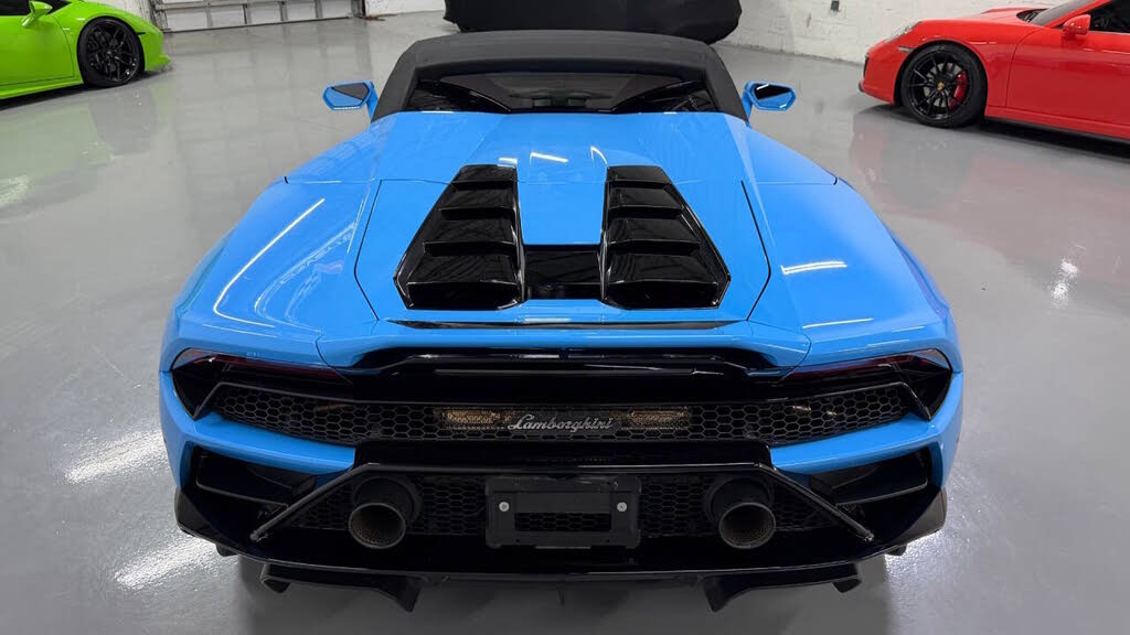 2020 Lamborghini Huracan LP 610-2 EVO Spyder Convertible RWD photo 20 of 24