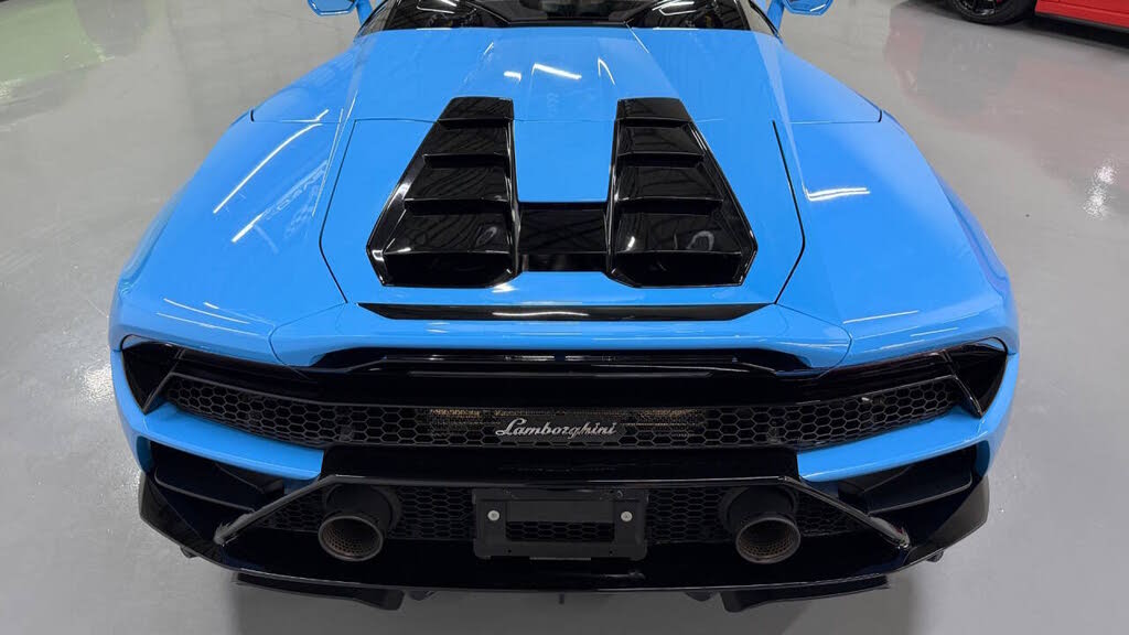 2020 Lamborghini Huracan LP 610-2 EVO Spyder Convertible RWD photo 21 of 24