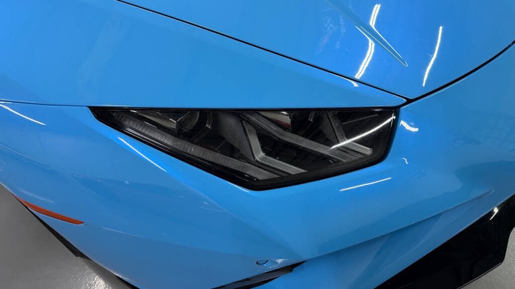 2020 Lamborghini Huracan LP 610-2 EVO Spyder Convertible RWD photo 5 of 24