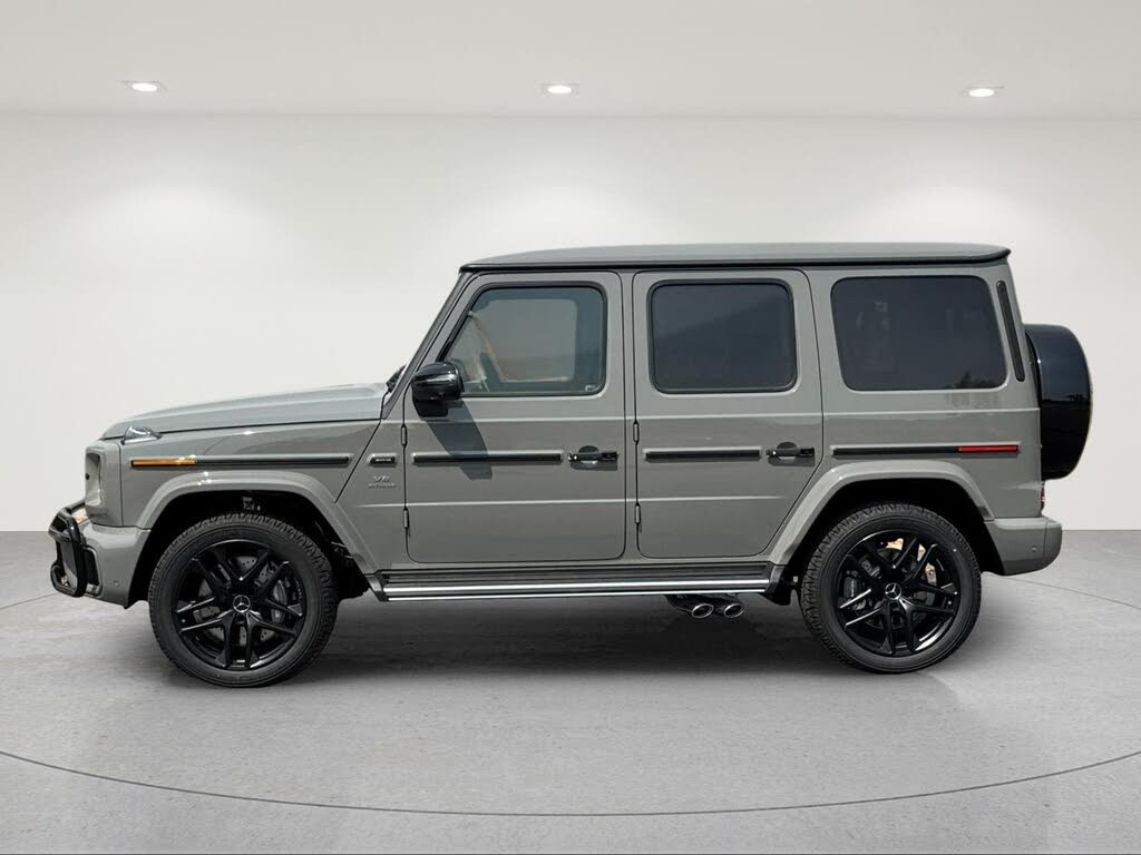 2027 Mercedes-Benz G-Class AMG G 63 4MATIC photo 3