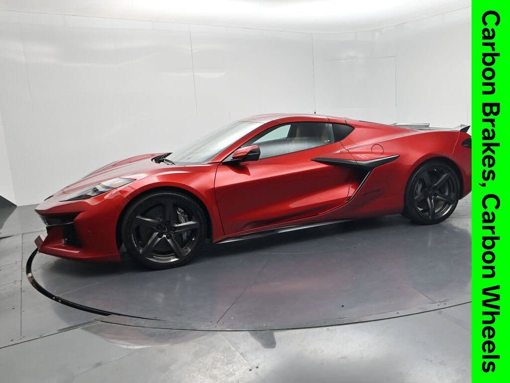 2023 Chevrolet Corvette Z06 3LZ Coupe RWD photo 4