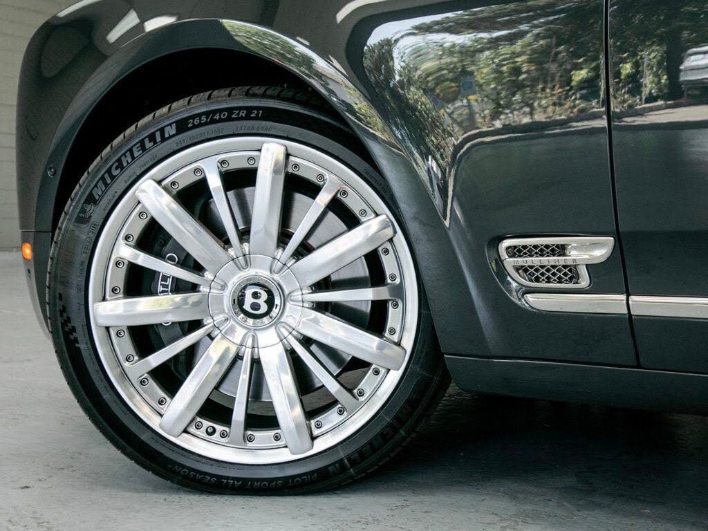 2014 Bentley Mulsanne RWD photo 11