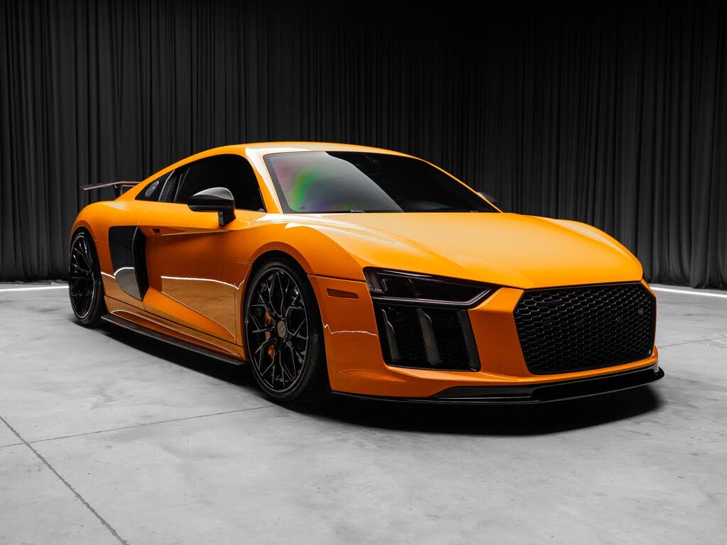 2017 Audi R8 quattro V10 Plus Coupe AWD photo 14 of 24