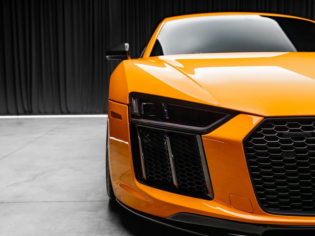 2017 Audi R8 quattro V10 Plus Coupe AWD photo 16 of 24