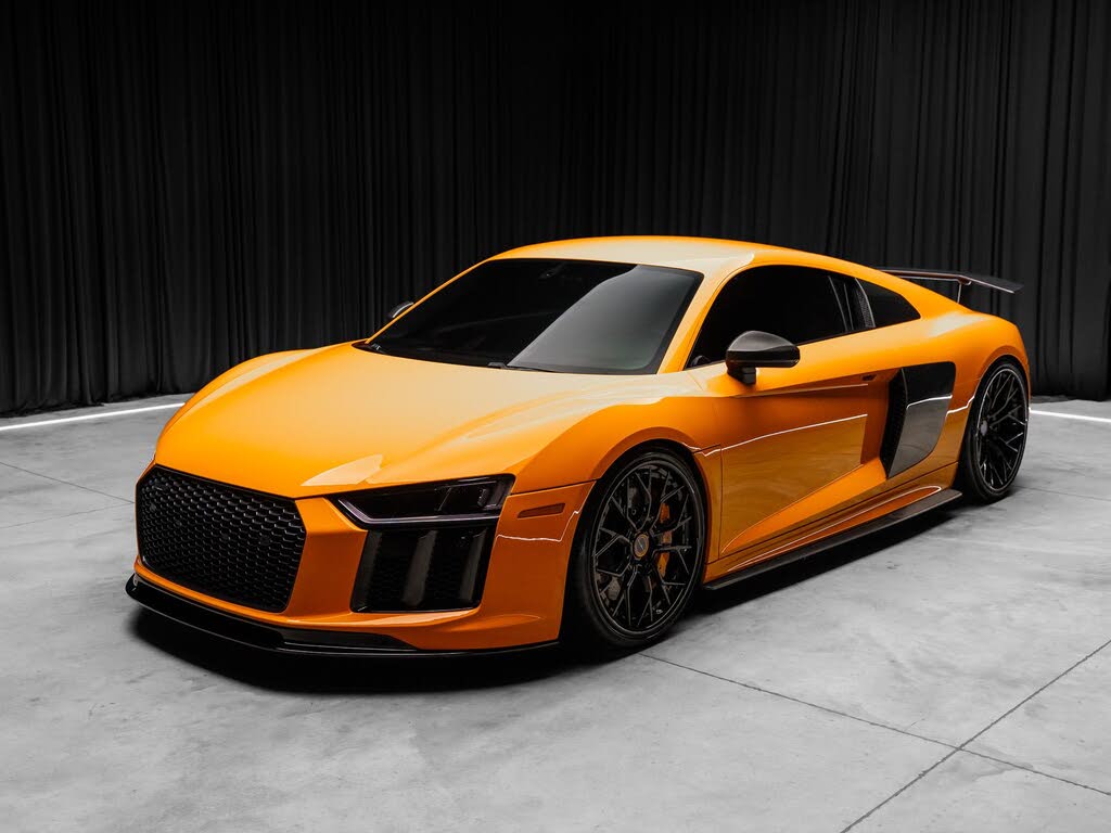 2017 Audi R8 quattro V10 Plus Coupe AWD photo 19 of 24