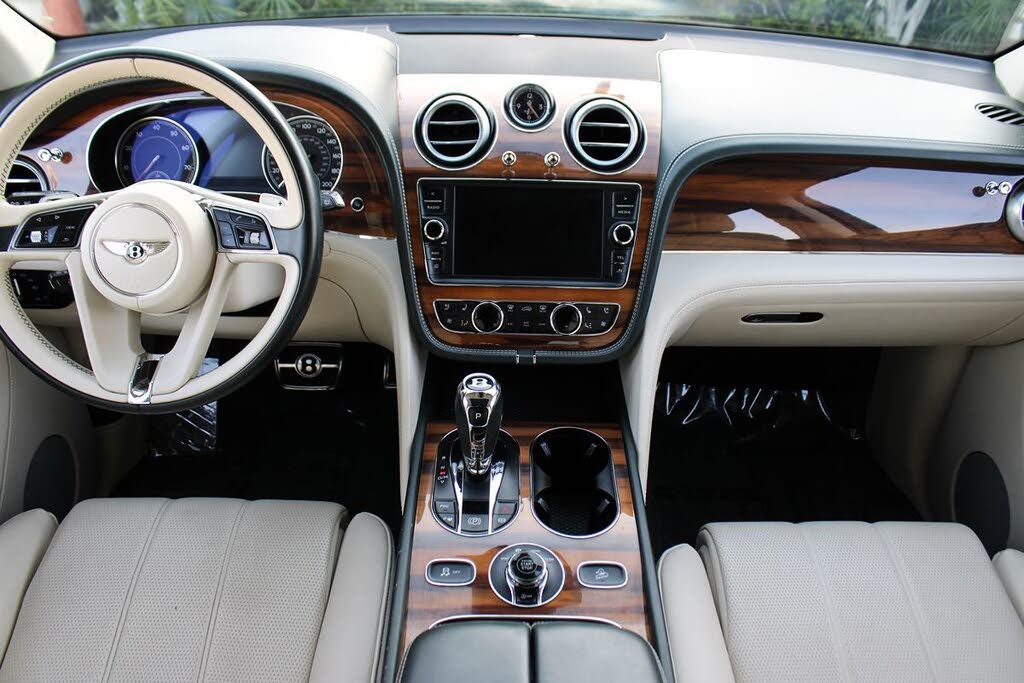 2019 Bentley Bentayga V8 AWD photo 13