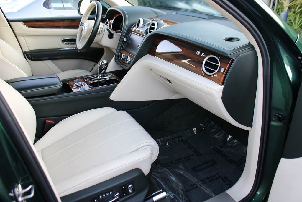 2019 Bentley Bentayga V8 AWD photo 20