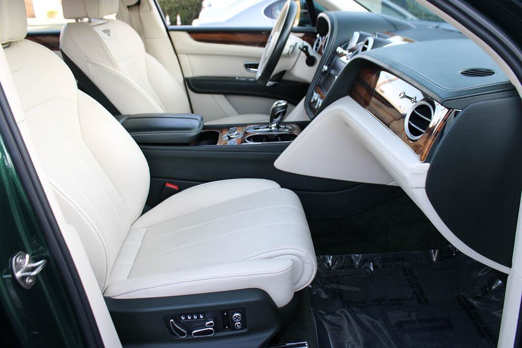 2019 Bentley Bentayga V8 AWD photo 21