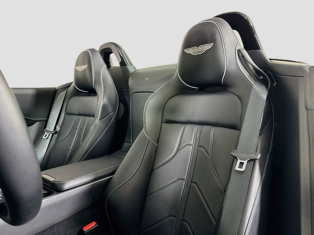 2026 Aston Martin Vantage Roadster RWD photo 16