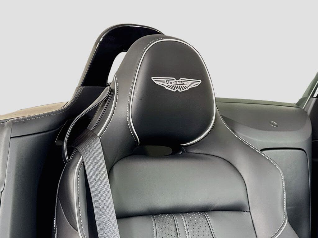 2026 Aston Martin Vantage Roadster RWD photo 20
