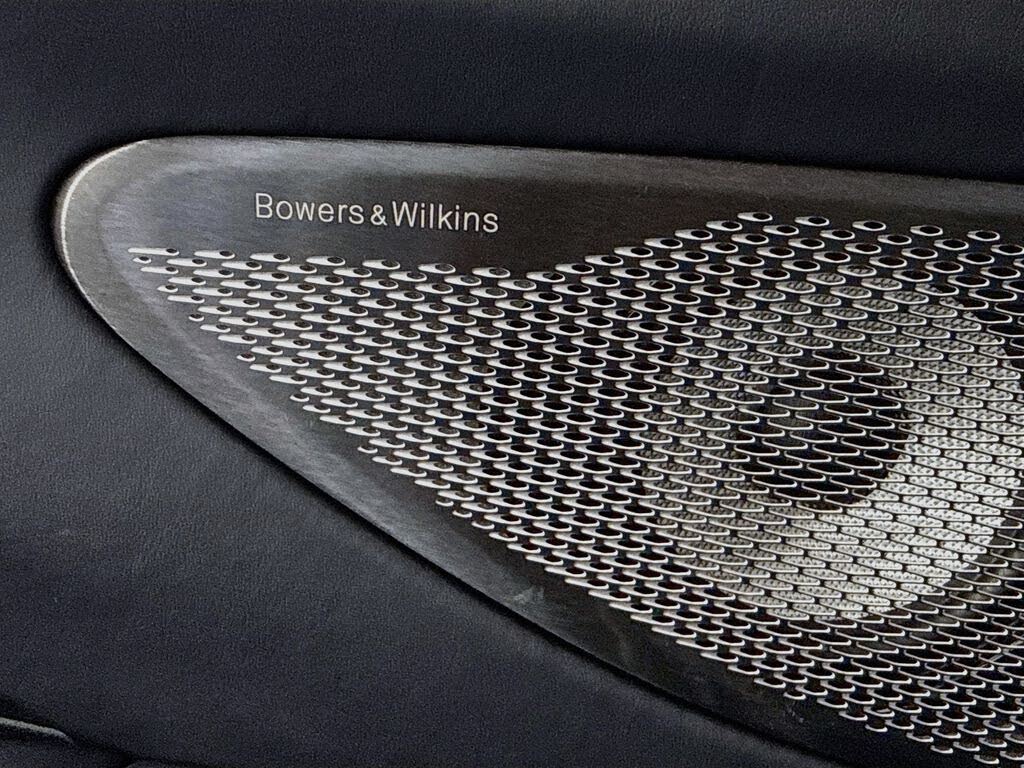 2026 Aston Martin Vantage Roadster RWD photo 22