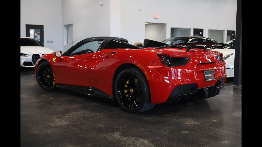 2019 Ferrari 488 Spider RWD photo 4