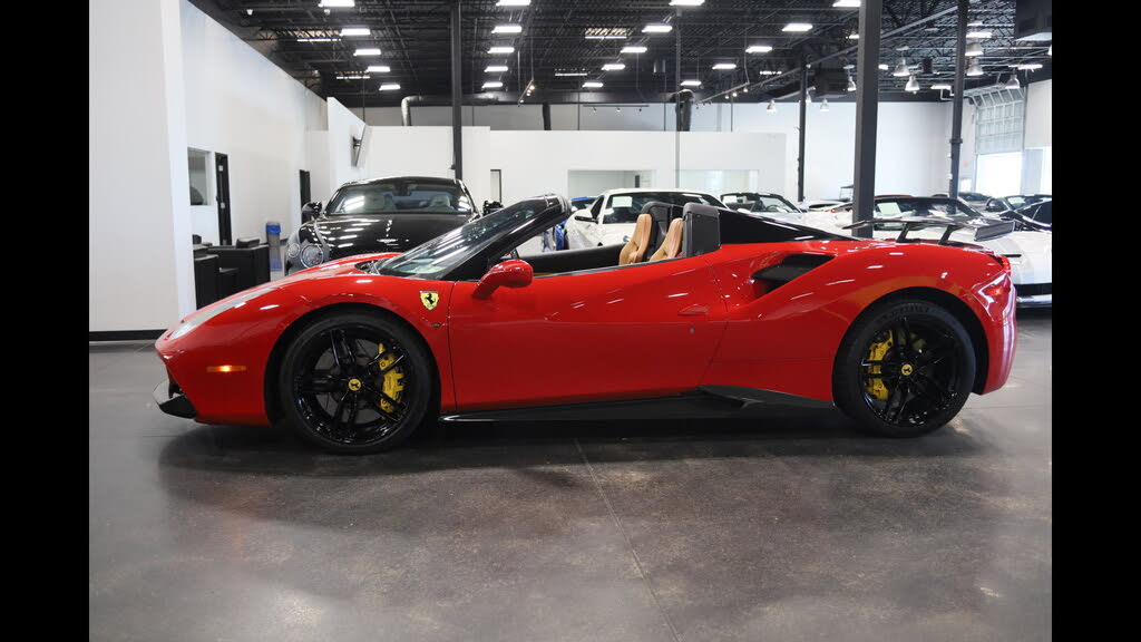 2019 Ferrari 488 Spider RWD photo 8