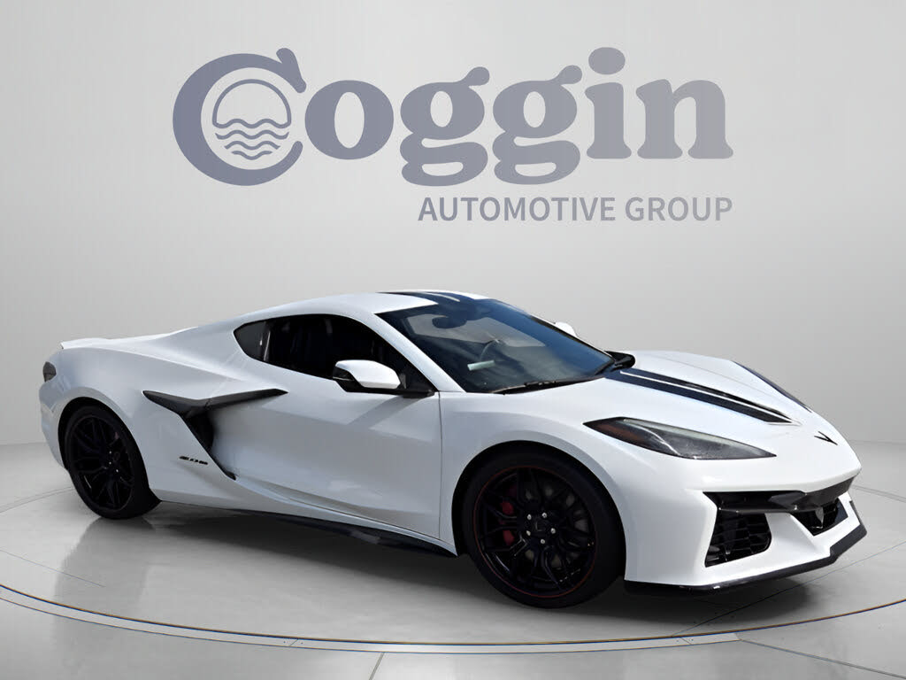 2024 Chevrolet Corvette Z06 1LZ Coupe RWD photo 7